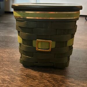 Longaberger tissue basket